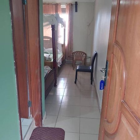 NEW AFRICAN VILLAGE Entebbe Exterior foto
